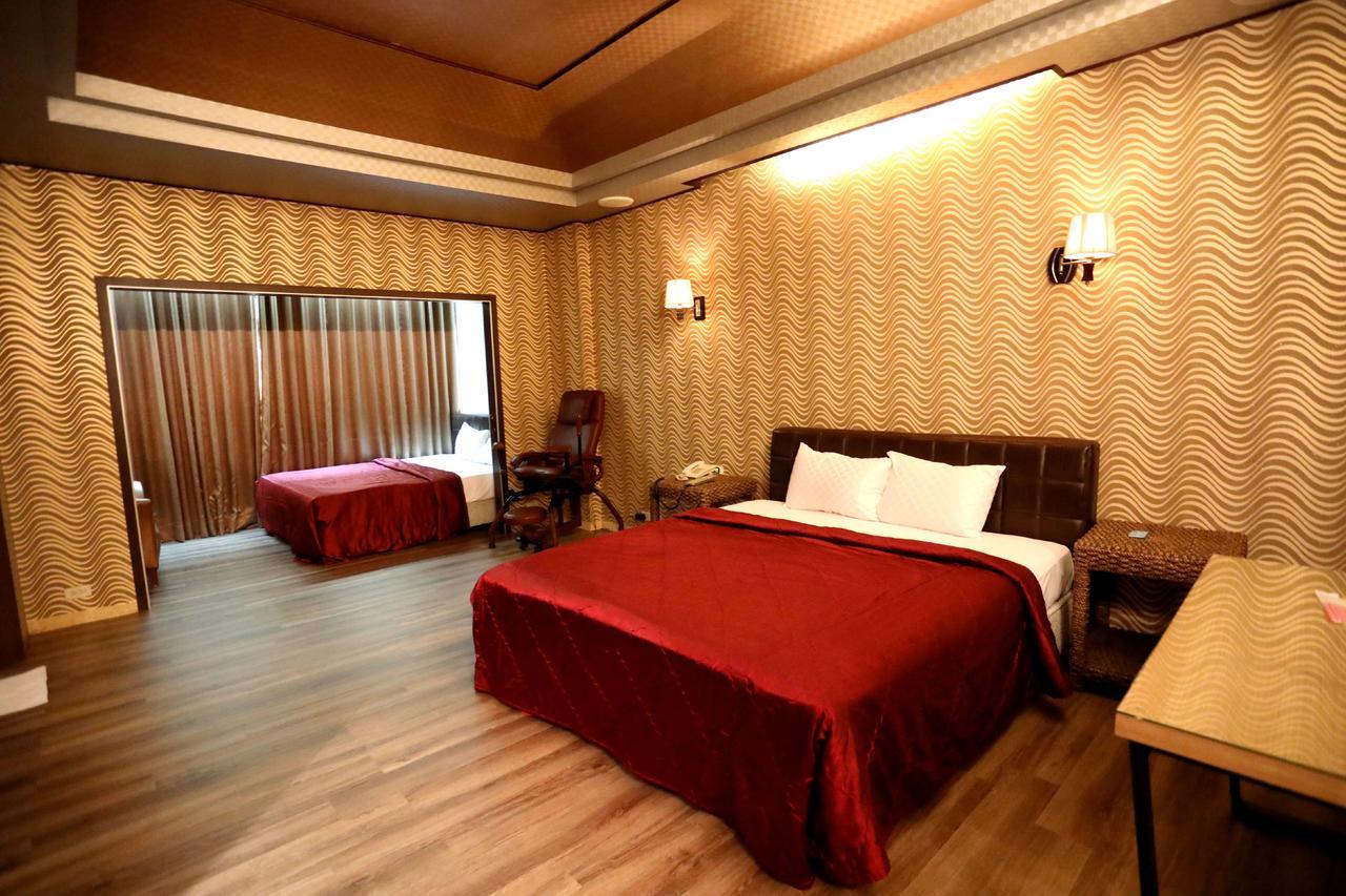 Hua Jia Motel 台南 エクステリア 写真